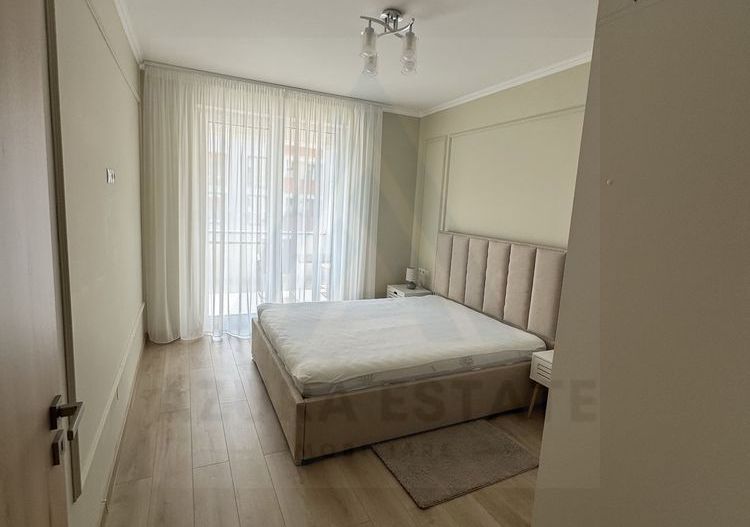 Apartament premium 3 camere 90 mp utili terasa 12 mp 2 parcari Lazaret - Poză 2