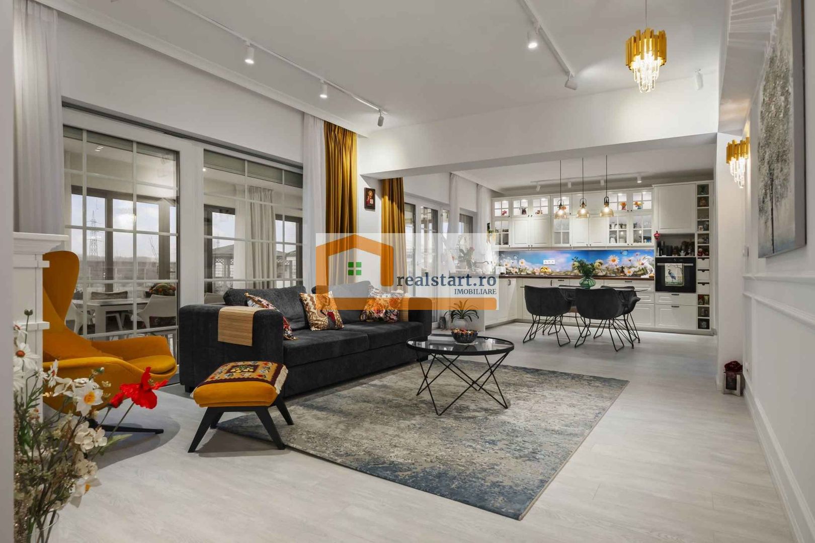 Langa Padure, Vila P+Pod , 1500mp teren,  terasa 40mp,  complex securizat - Poză 1