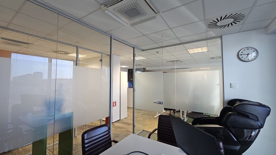 Spatiu de birouri  de inchiriat - Poză 10