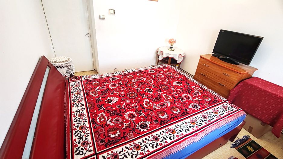 3 Camere, Central, Ideal pentru Familie, Liniste, An '81 - Poză 14