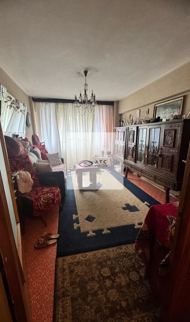 Apartament 4 camere - Calea Rahovei - Sebastian - Scoala nr. 280 - Poză 1