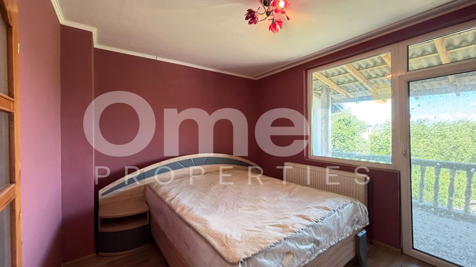 Apartament cu 3 camere | pe 2 niveluri | cu garaj | zona centrala | sat Arinis - Poză 5