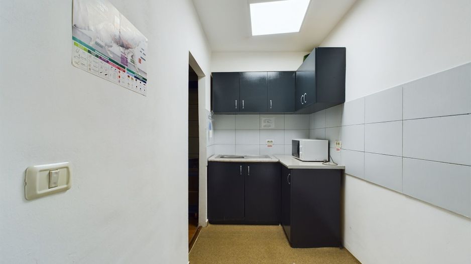 Spaţiu comericial sau locuinţă în zona Soarelui - Poză 4