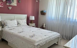 Apartament cu 3 camere zona Tomis Nord -  Parcare Privata - Ocazie - Poză 1