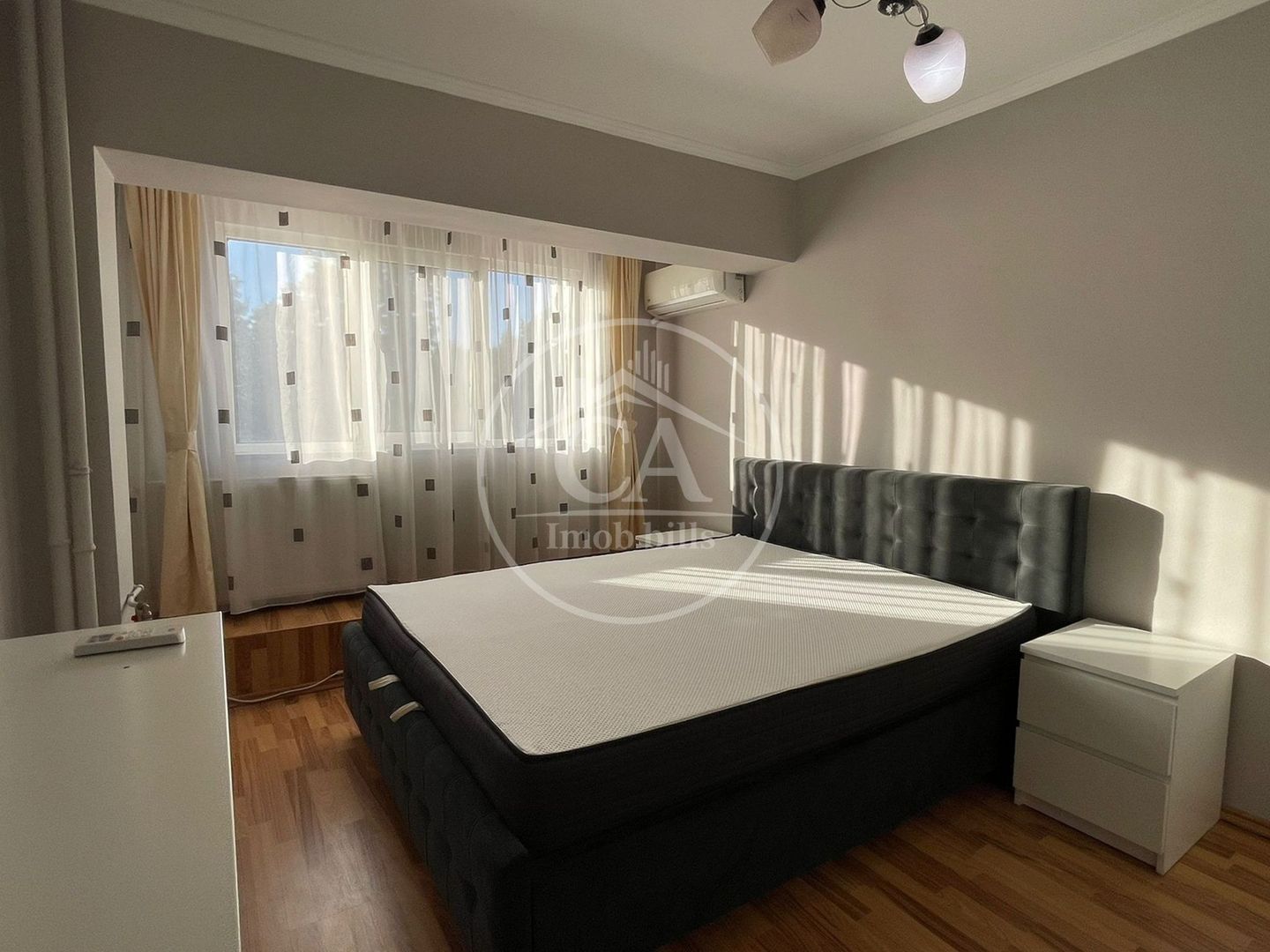Apartament de închiriat cu 3 camere în zona Dacia, Oradea - Poză 1