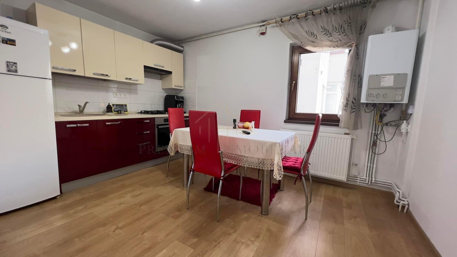 𝐃𝐄 𝐕𝐀𝐍𝐙𝐀𝐑𝐄 𝐀𝐏𝐀𝐑𝐓𝐀𝐌𝐄𝐍𝐓 3 𝐂𝐀𝐌𝐄𝐑𝐄 𝐎𝐍𝐄𝐒𝐓𝐈 - Poză 3