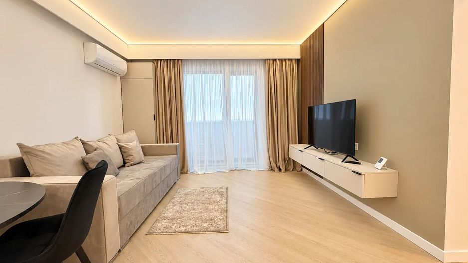 Cortina North || 2 camere || Mobilat la comandă || Vedere panoramică - Poză 2