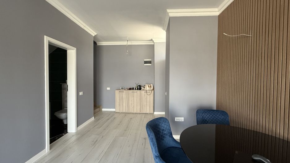 Vila tip duplex Otopeni - Poză 1