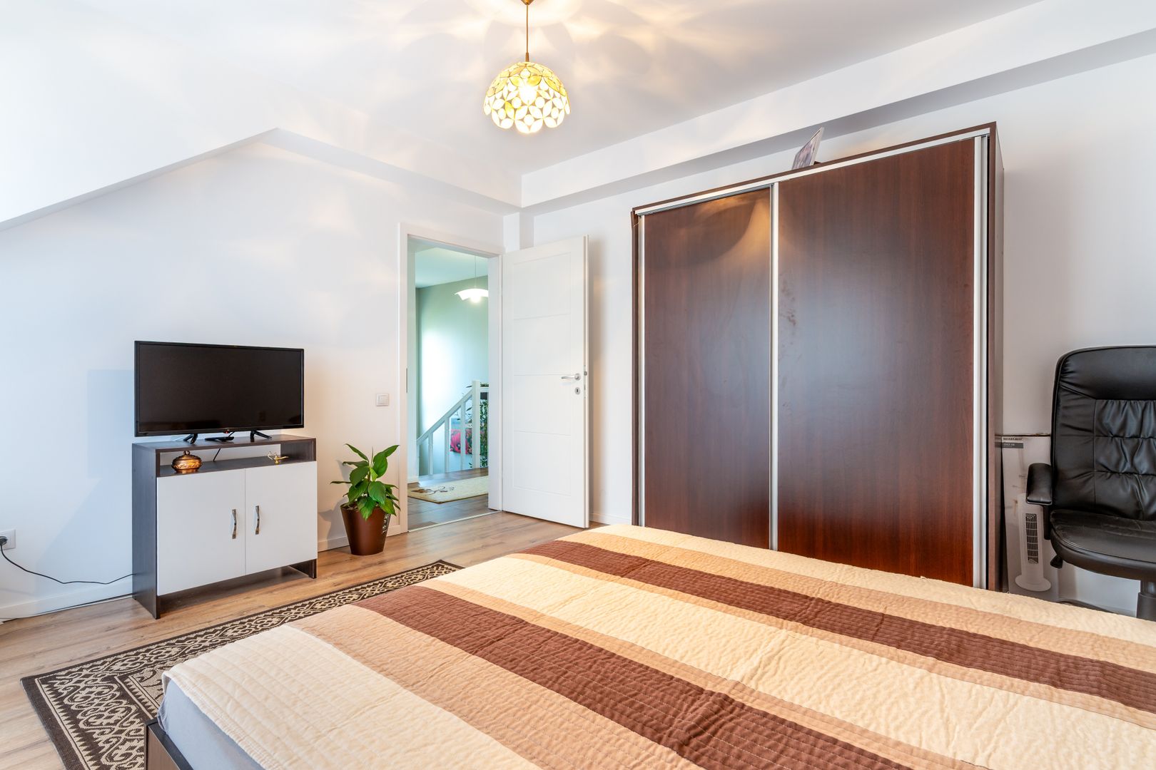 Duplex cu 4 dormitoare, in Floresti! - Poză 11