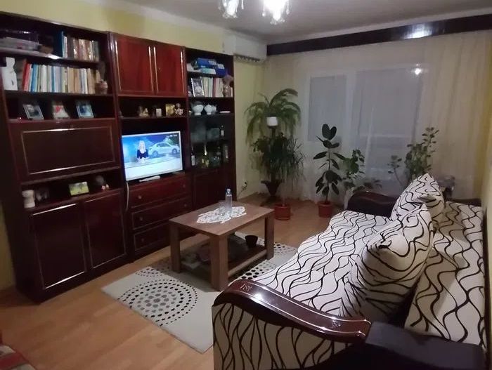 Apartament 3 camere, Micro 16 - Poză 5