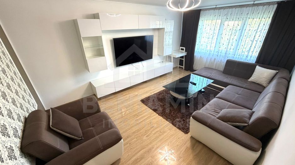 Apartament 3 camere si 2 bai Rovine decomandat 67mp  an1985 - Poză 1