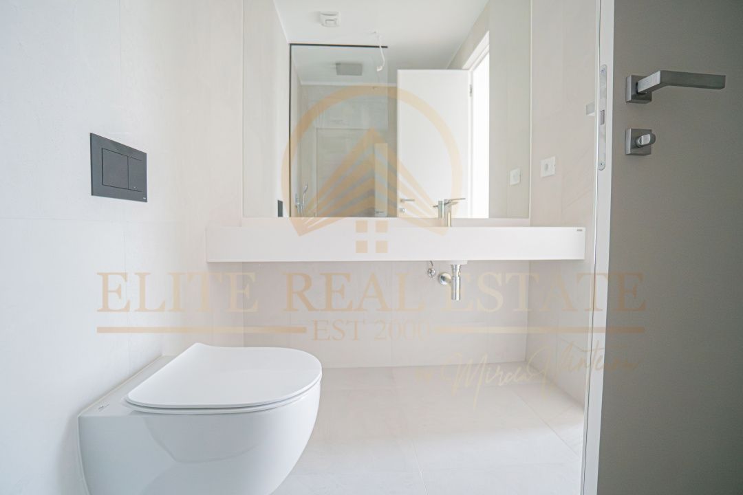Stațiunea Mamaia - Vânzare apartament cu 2 camere, 2 bai, la 2 pasi de mare. - Poză 9