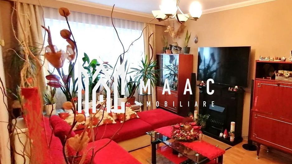Apartament 3 camere I Decomandat I Zona Vasile Aaron - Poză 1