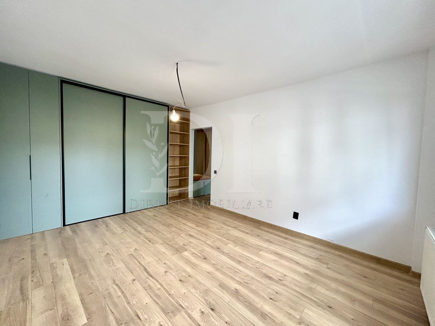 Apartament doua camere / etaj intermediar / Zona Terra - Poză 3
