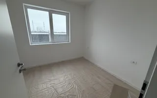 NOU. Gradina proprie de 103 mp si 2 locuri de parcare inscrise in CF. - Poză 12