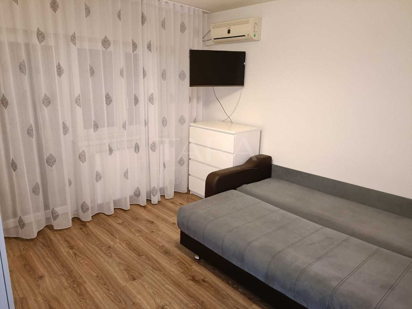 Apartament 2 camere de închiriat – Plopilor - Poză 4