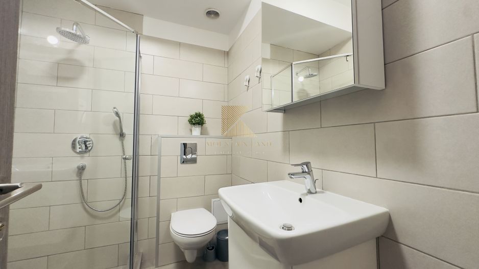 Garsonieră decomandată, complet renovată, etaj 1, zona Judetean - Poză 8
