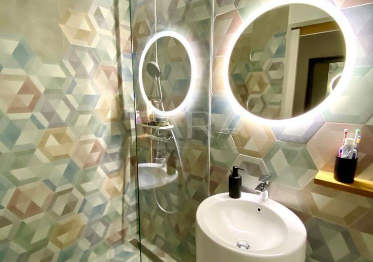 Garsonieră de lux în zonă centrală, finisaje premium - Poză 6