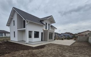 Casa 4 Camere, 138 mp, P+M, Teren 400 mp, Toate Utilitatile, Micesti - Poză 1