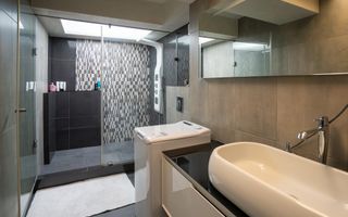 Apartament Lux cu jacuzzi Nufarul - Poză 4