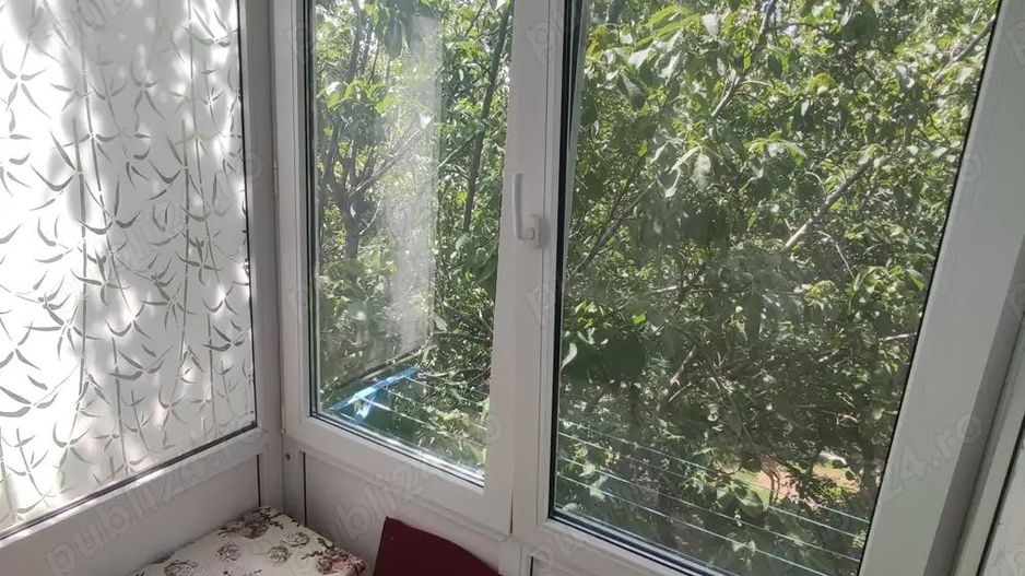 De vanzare Apartament 2 camere sector 4 - Poză 9