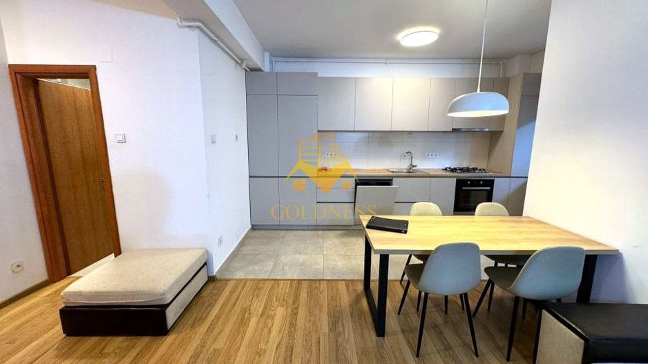 2 camere, Andrei Muresanu, Grand Hotel Italia, Trifoiului, Parcare - Poză 3