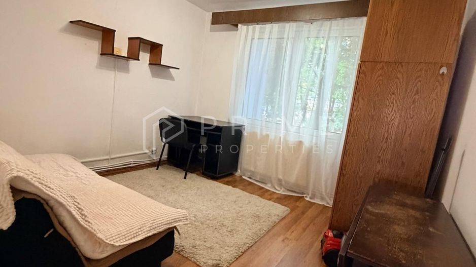 Chirie ap 3 camere, mobilat și utilat, decomandat, parter, Cornișa - Poză 3