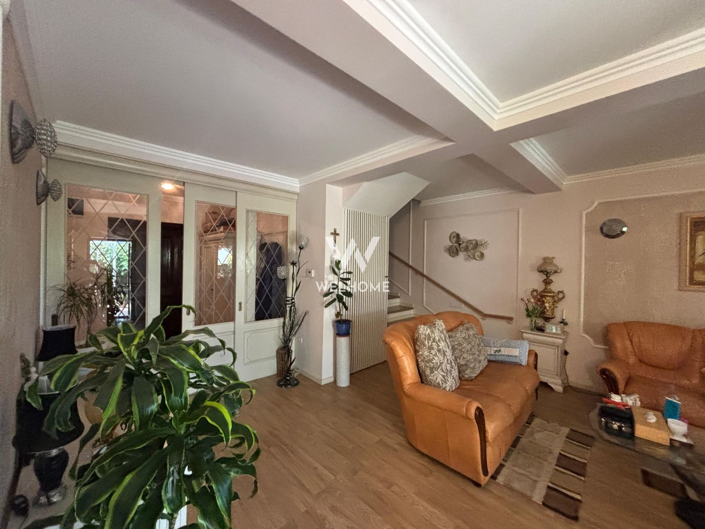 Casă amenajată de designer, garaj și pod locuibil - Șelimbăr - Poză 25