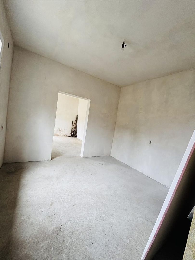 Casa si teren 517 mp in zona Iosia - Poză 10