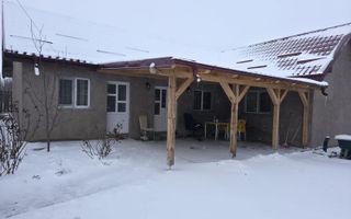 Vând locuință 80 mp și teren 910 mp intravilan în sat Cârniceni, com. Țigănași, - Poză 1