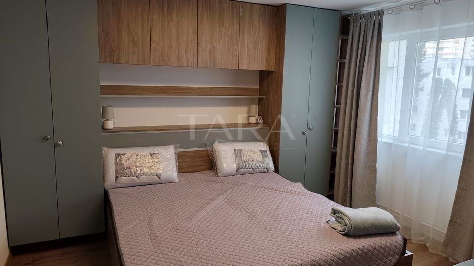 Apartament cu 4 camere, 70 mp, 3 dormitoare, 2 balcoane, La Terenuri. - Poză 4