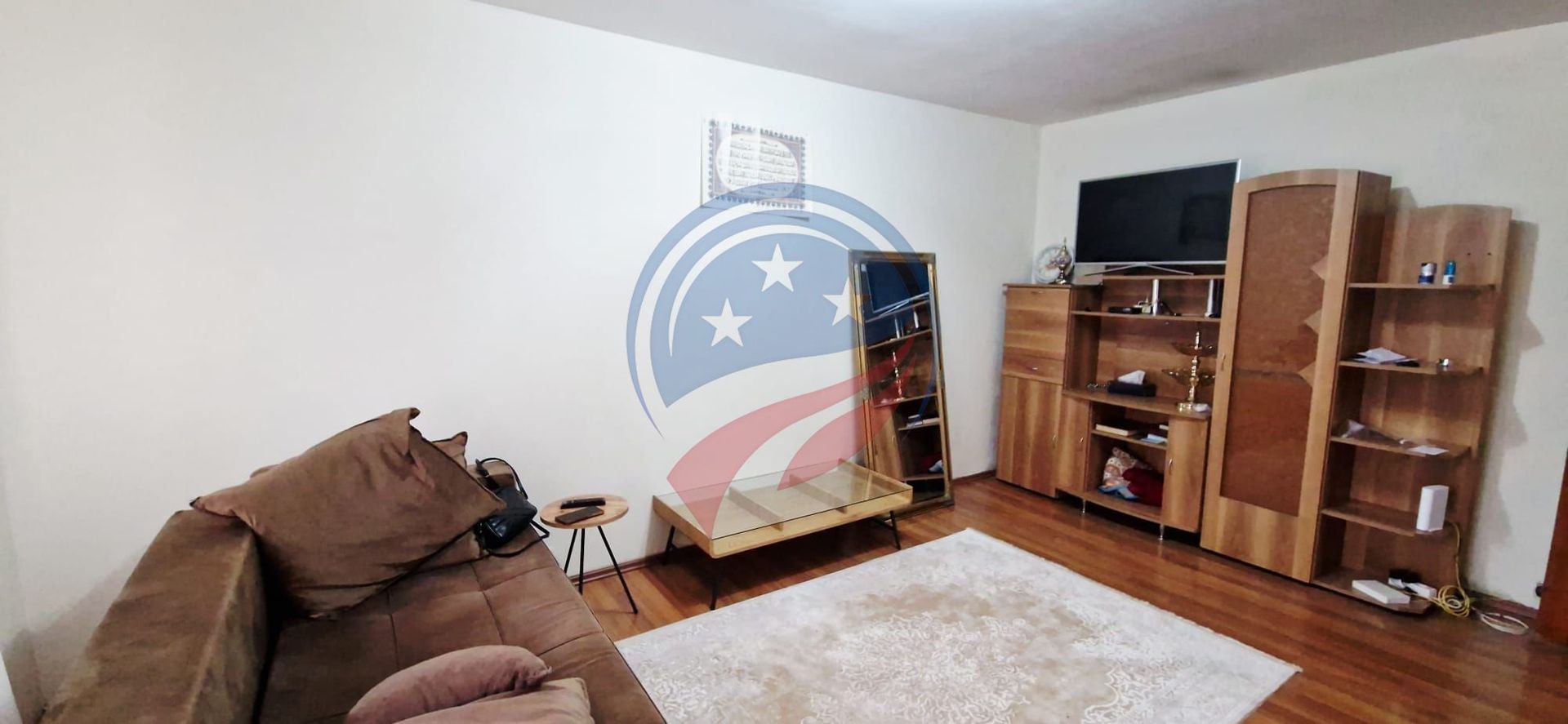 Apartament 4 camere et. 3 din 4 zona Garii - Poză 1