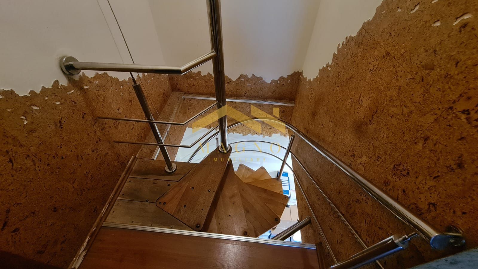 SPATIU DE BIROURI  CENTRAL DE VANZARE - Poză 5