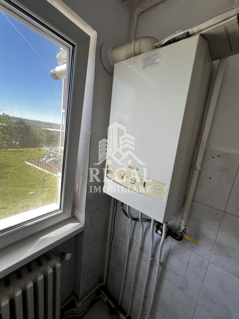 Apartament 2 camere decomandat – Micro 7 | Etaj 2 | Balcon | Panoramă - Poză 5