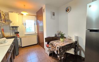 de vanzare apartament 3 camere decomandat strada Anina Marasti - Poză 6