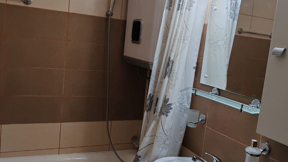 vand garsoniera zona Bulevard Tudor Vladimirescu,etaj superior - Poză 2