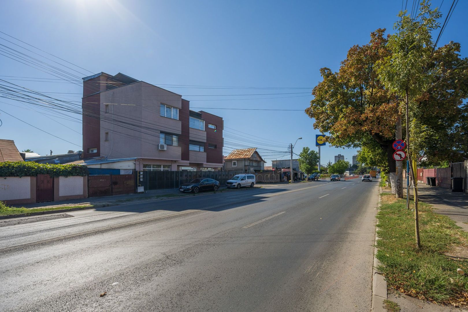 SI CASA SI AFACERE totul sub același acoperiș in Sector 5/Sălaj - LIDL - Poză 7