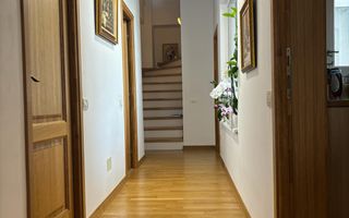 APARTAMENT DEOSEBIT DE VÂNZARE 5 CAMERE | VILA | ZONA CENTRALĂ - Poză 15