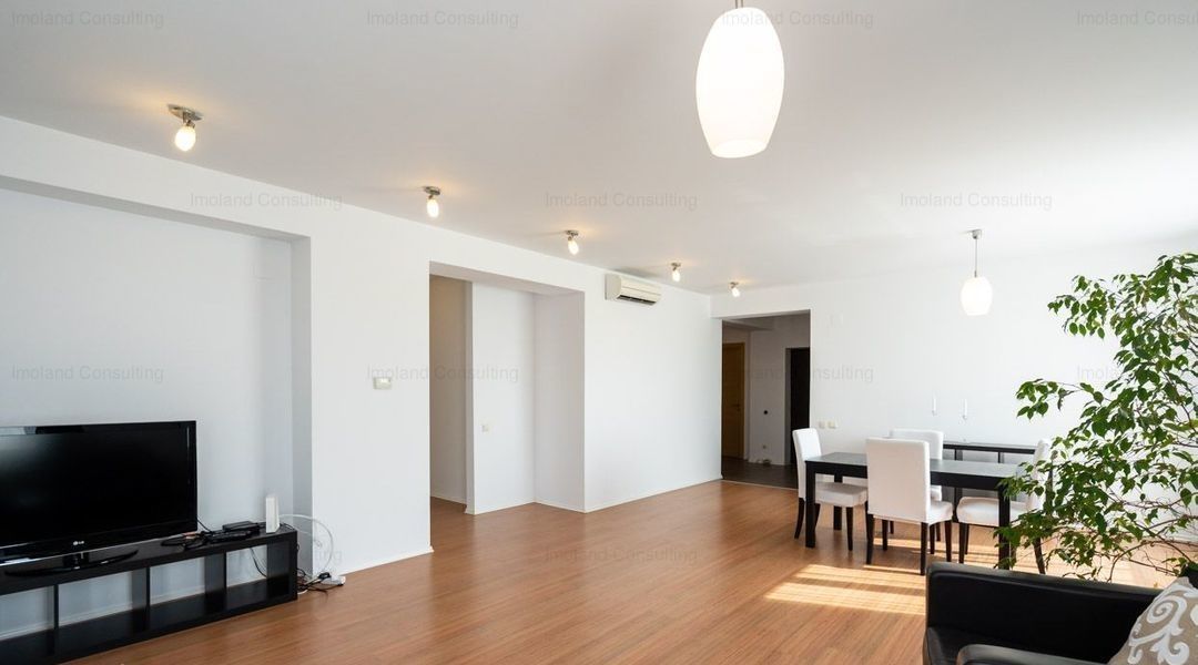 Apartament 3 camere de închiriat spațios proaspăt renovat - Poză 5