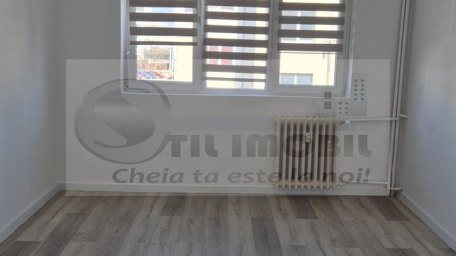 GARSONIERA  LIBERA  ETAJ 2 DIN 3  BAZA 3 - Poză 4