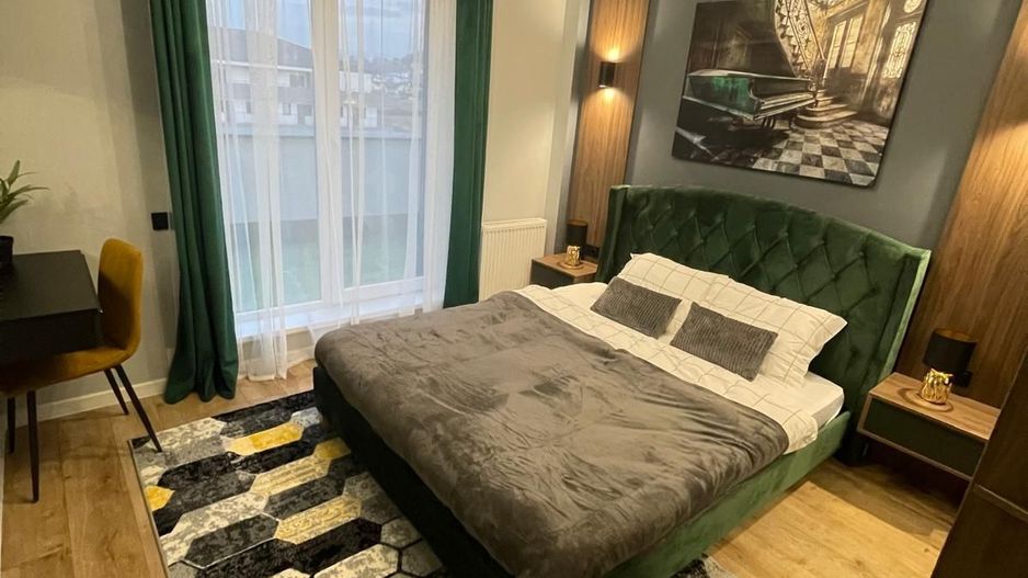 Apartament cu 3 camere | 53 mp + 33 mp terasa | Floresti - Poză 1