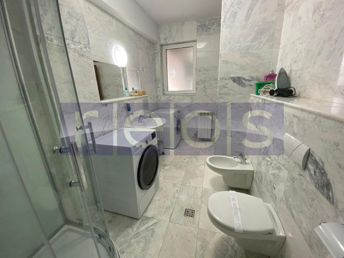 VANZARE PENTHOUSE CU TERASA PRIVATA ZONA PIATA UNIRII - Poză 5
