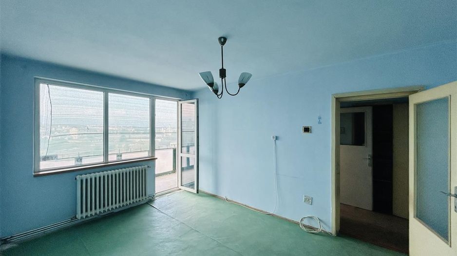 Apartament de vanzare 2 camere cu balcon mare și pivniță, zona Rahovei - Poză 2