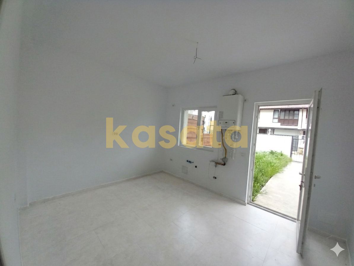 Duplex 140 mp & curte 200 mp | Bragadiru, Crisul Repede - Celofibrei - Poză 10