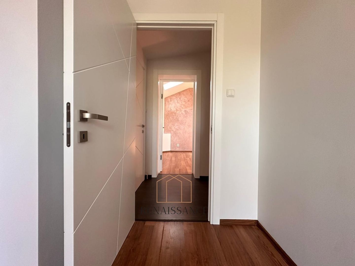 Dumbravita 3 Camere 2 Bai | 116mp Utili 2 | Dispus pe 2 Niveluri - Poză 12