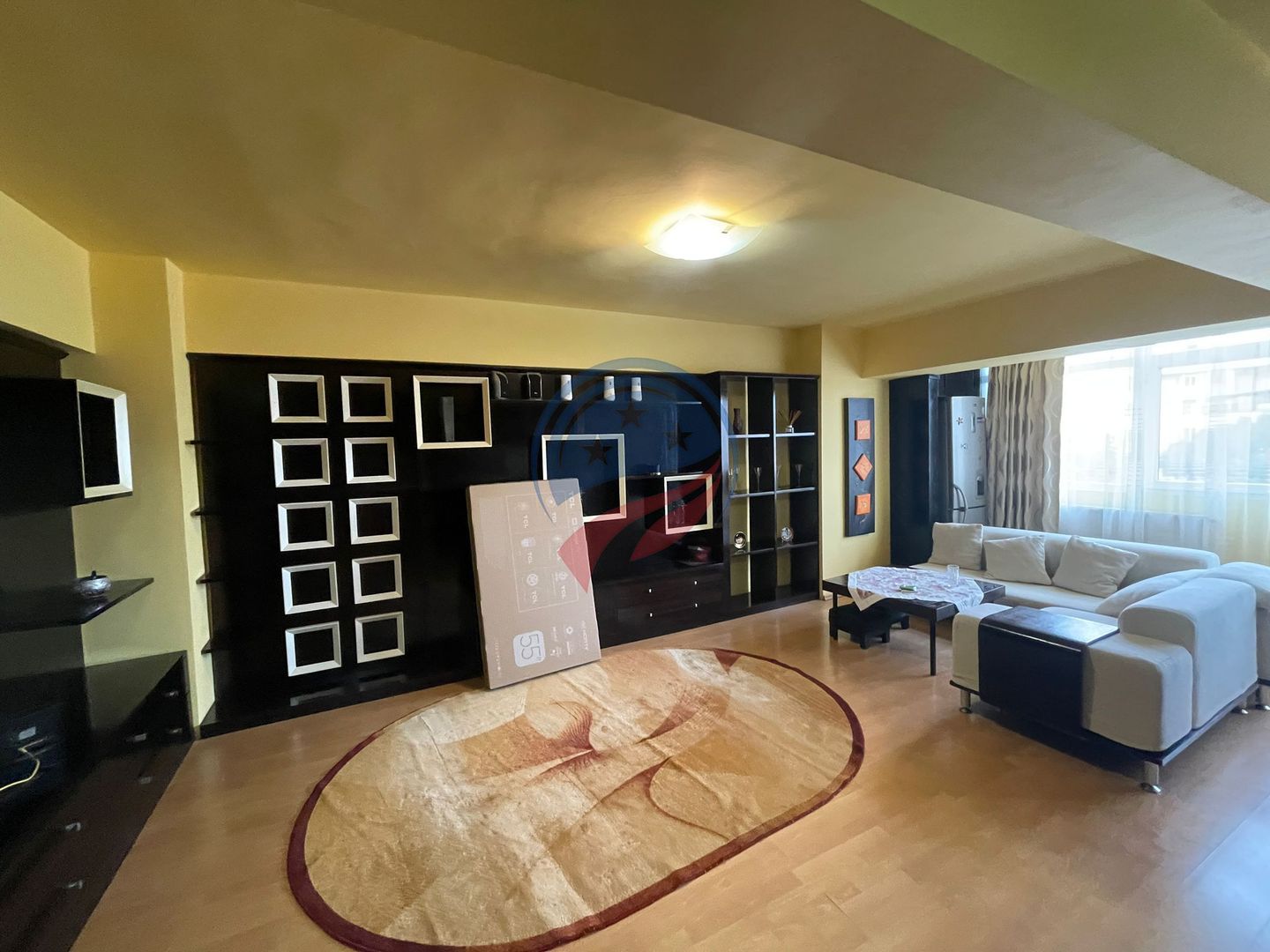 Apartament cu 3 camere zona Ultracentrala, vis-a-vis de Universitate - Poză 1