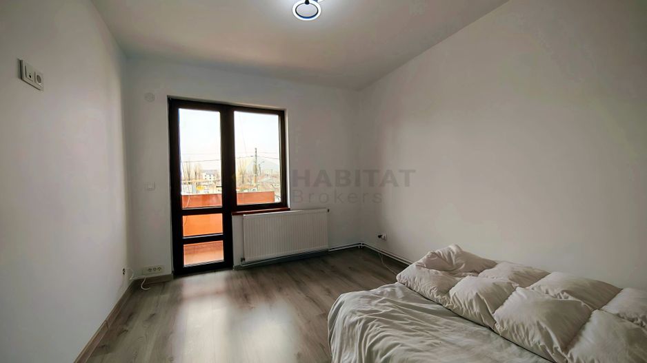 Vilă Individuală cu o curte generoasa zona Aparatorii Patriei - Poză 18