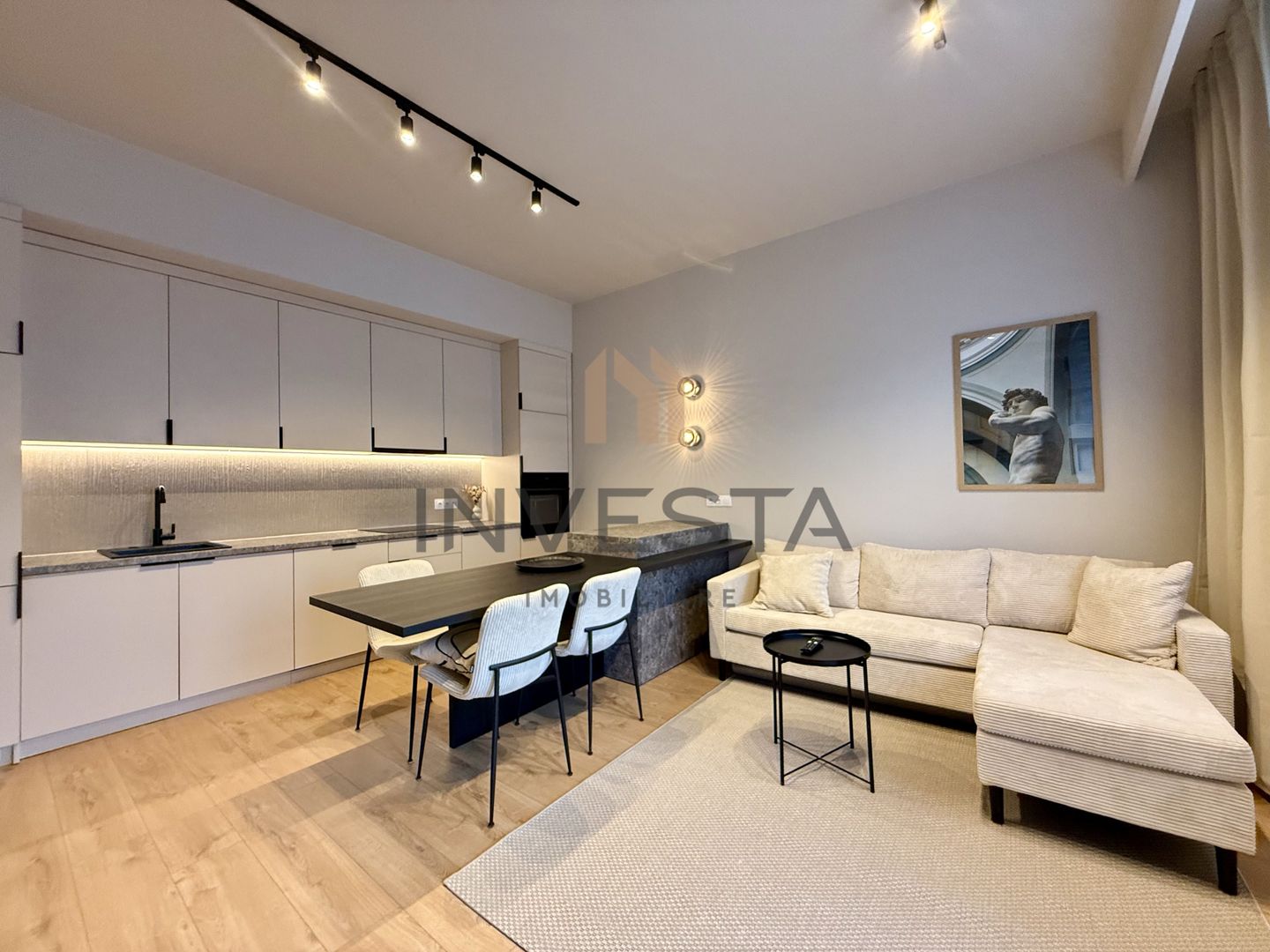 Apartament 2 camere finisat modern, la cheie zona Centrala! - Poză 2