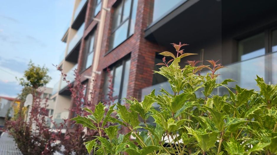 Apartament premium 75 mp utili cu parcare subterana si boxa Central - Poză 9