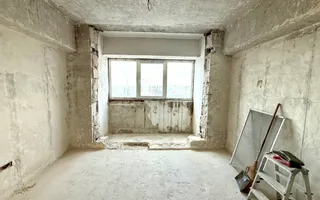 APARTAMENT SPATIOS CU VEDERE PE 2 PARTI - Poză 13